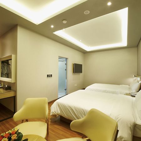 Hotel B Gwangju Metropolitan City Exterior photo