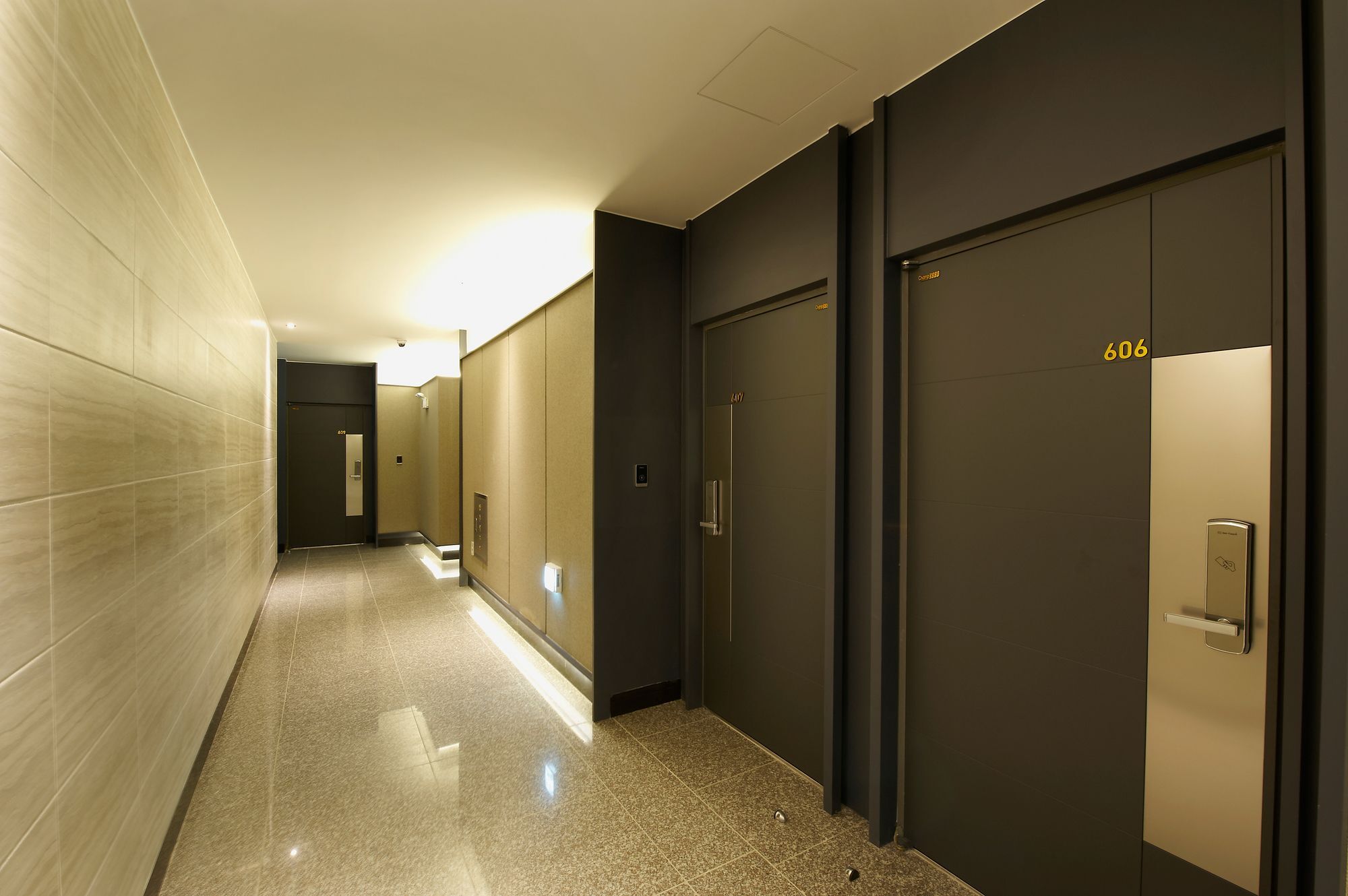 Hotel B Gwangju Metropolitan City Exterior photo